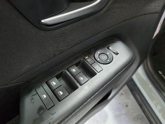 Hyundai Kona 1.6 GDI HEV Comfort Smart picture 24