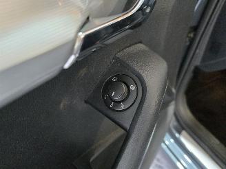 Skoda Octavia 1.6 TDI Greentech Style Businessline picture 25