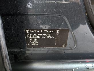 Skoda Octavia 1.6 TDI Greentech Style Businessline picture 16