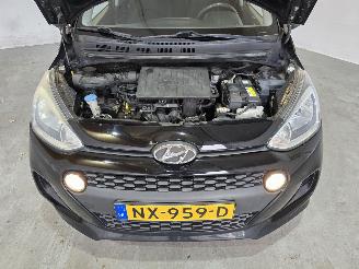 Hyundai I-10 1.0i Comfort picture 12