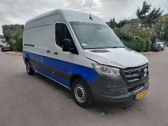 skadebil bedrijf Mercedes Sprinter 1.9 CDI L2H1 2023/8