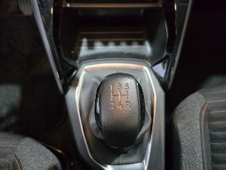 Peugeot 208 1.2 PureTech Active picture 34