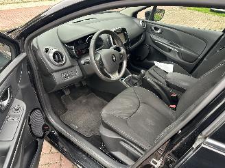 Renault Clio 0.9 TCe Night&Day picture 11