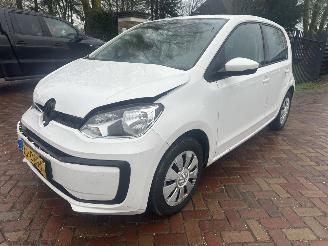 krockskadad bil auto Volkswagen Up! 1.0 BMT move up! 2019/1