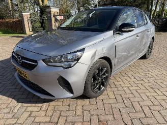 Damaged car Opel Corsa 1.2 Edition 2020/4