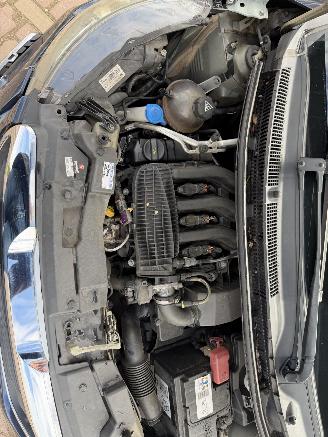 Peugeot 108 1.2 Puretech Allure picture 15