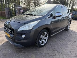 Voiture accidenté Peugeot 3008 1.6 THP B.Lease Exec 2010/6