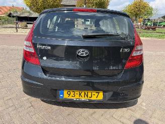 Hyundai I-30 1.6i Dynamic picture 7