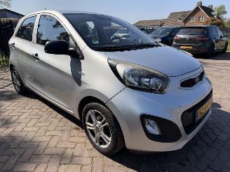 Kia Picanto 1.0 CVVT Comfort Pack picture 4