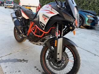 KTM 1290 Super Adventure S R ABS picture 3