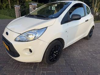 damaged passenger cars Ford Ka 1.2 Comfort s/s 2011/2