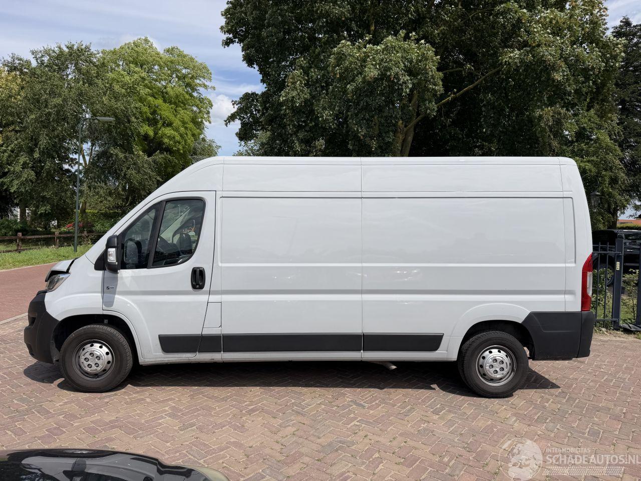 Opel Movano 2.2D 140 pk L3H2