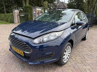 uszkodzony samochody osobowe Ford Fiesta 1.0 Style 2014/11