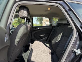 Opel Astra 1.4 Selection picture 12