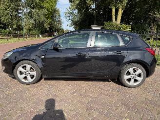Opel Astra 1.4 Selection picture 4
