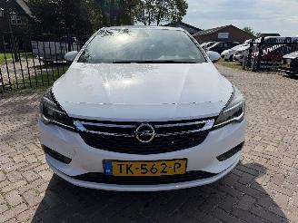 Opel Astra 1.0 Online Edition picture 3