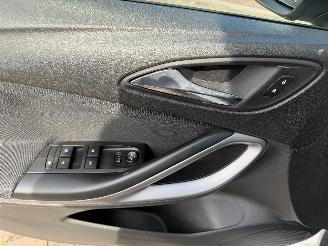 Opel Astra 1.0 Online Edition picture 12