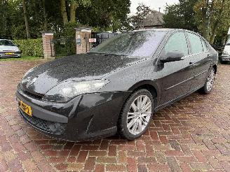 uszkodzony samochody osobowe Renault Laguna 2.0 dCi GT 2009/9