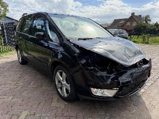 Ford Galaxy  picture 5