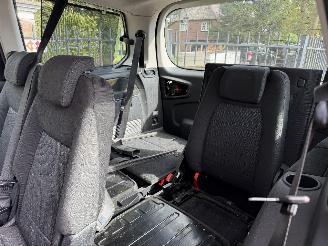 Ford Galaxy  picture 9