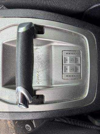 Ford Galaxy  picture 14