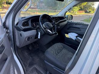 Volkswagen Transporter 2.0 TDI L2H3 32 Bulli picture 13