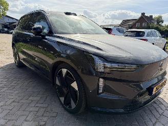 Voiture accidenté Volvo EX90 Twin Motor Performance Ultra 7P 111 Kwh 2025/11