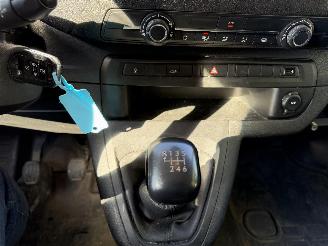 Opel Vivaro 2.0 Diesel 145 L2 picture 17
