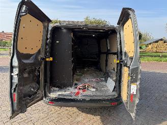 Ford Transit Custom 320 2.0 TDCI L2H1 136 Kw picture 17