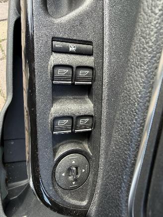 Ford B-Max 1.0 EcoBoost Titanium picture 12
