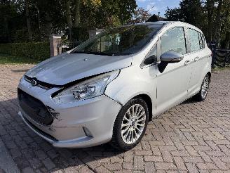 uszkodzony samochody osobowe Ford B-Max 1.0 EcoBoost Titanium 2014/1