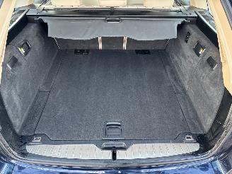 BMW 5-serie 528i x-drive luxury picture 23