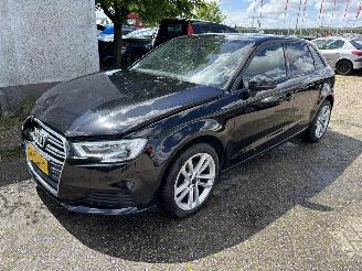 Avarii autoturisme Audi A3 Sportback 1.0 tfsi airco/lm velgen 2018/8