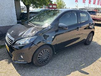 Schadeauto Peugeot 108 Airco/cv 2018/5