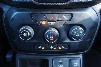 Jeep Renegade 1.4 Longitude Airco Cruise Stoelverwarming DAB 103KW Euro 6 picture 16