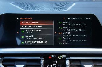 BMW 3-serie 320d Luxury Line Airco Navi Cruise 360° Schuifdak LED 140KW Euro 6 picture 19