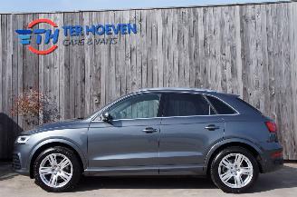 Damaged car Audi Q3 2.0 TDi S-line Quattro Airco Navi Cruise Pano Stoelverw 110KW Euro 6 2016/9