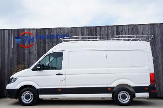 krockskadad bil auto Volkswagen Crafter 2.0 TDi L3H2 Klima Cruise Trekhaak PDC 75KW Euro 6 2018/5