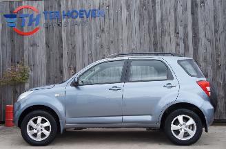 krockskadad bil auto Daihatsu Terios 1.5 16V 2WD Airco Metallic Trekhaak 77KW 2006/6