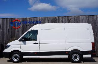skadebil auto Volkswagen Crafter 2.0 TDi L3H3 Airco Navi Cruise Apple Carplay 130KW Euro 6 2018/3