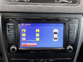 Skoda Yeti 1.2 TSI Active 5-Sitzer AHK Klima 77 kW picture 20