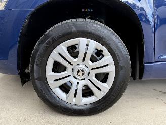 Skoda Yeti 1.2 TSI Active 5-Sitzer AHK Klima 77 kW picture 35