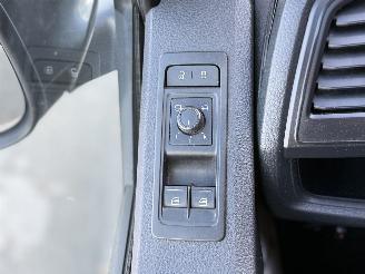 Volkswagen Transporter T6 2.0 TDI 2x Schiebetür AHK Tempom. picture 30