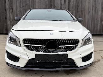 Mercedes Cla-klasse 180 Shooting Brake AMG-Line Panorama Unfall picture 49