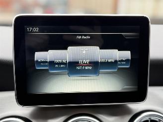 Mercedes Cla-klasse 180 Shooting Brake AMG-Line Panorama Unfall picture 20