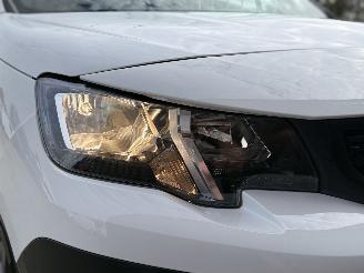 Peugeot Partner 1.5 BlueHDI Premium L1H1 AHK Tempo. 73KW picture 36