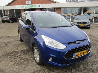 Damaged car Ford B-Max 1.0 EcoBoost Titanium 2016/1