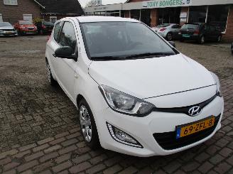 occasion passenger cars Hyundai  1.1 CRDI I-Drive 2012/10