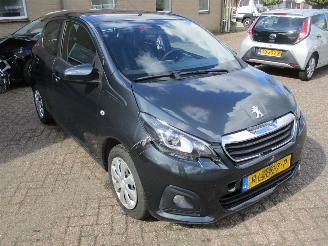 Unfallwagen Peugeot 108 1.0 E-VTI Active Airco NAP 2017/12