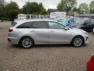 Kia Ceed 1.0 T-GDI-Dyn PlusL Sportswagon picture 8
